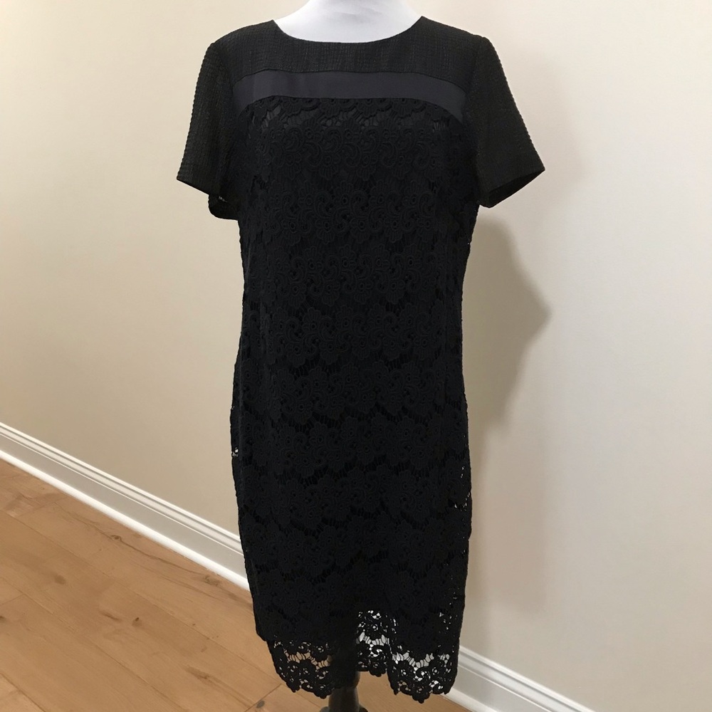 Antonio Melani Short Sleeve embroidered dress 14